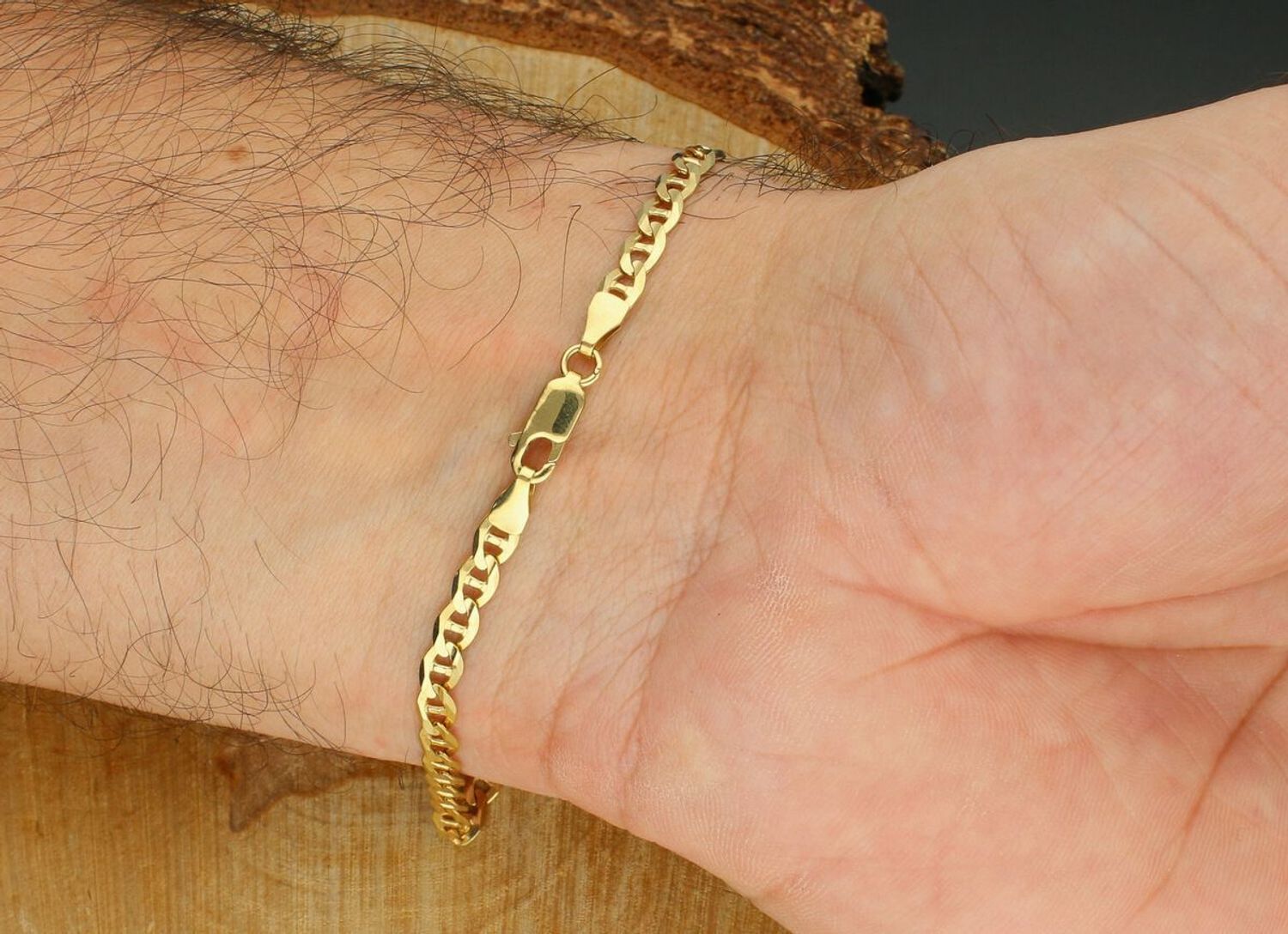 Złota bransoletka 333 o splocie Gucci 4 mm DIA-BRA-FPBCGDE 080-333 4mm. Bransoletka w takiej formie to ciekawy model (1).jpg